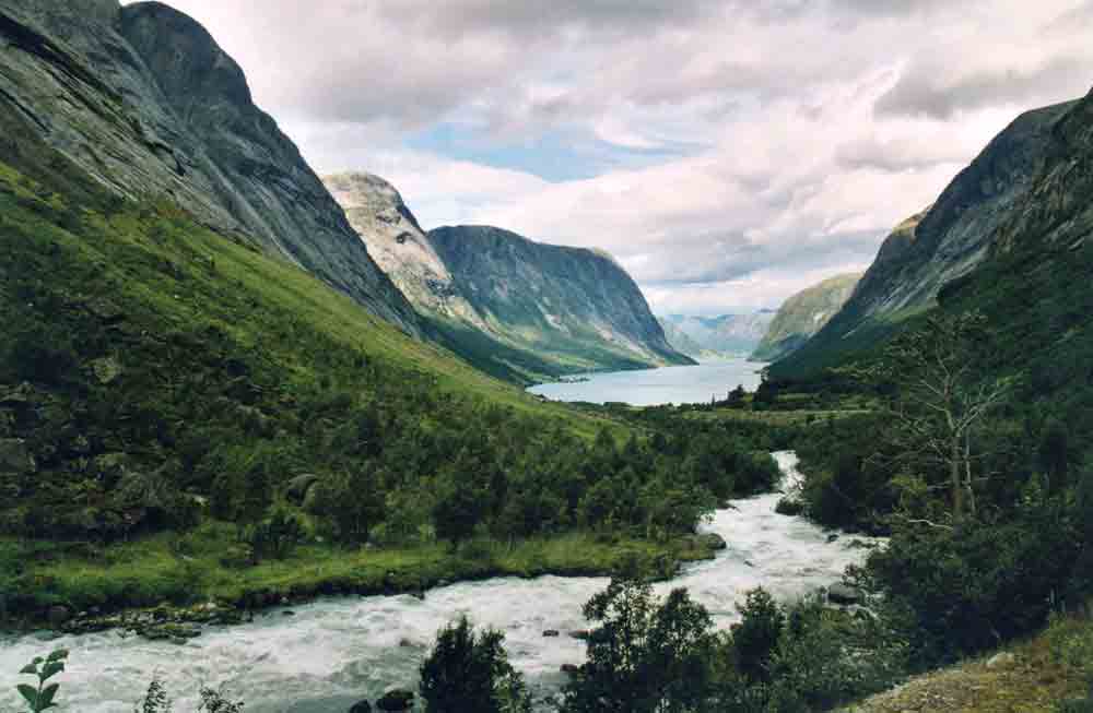 183 - Noruega - fiordo - 2001